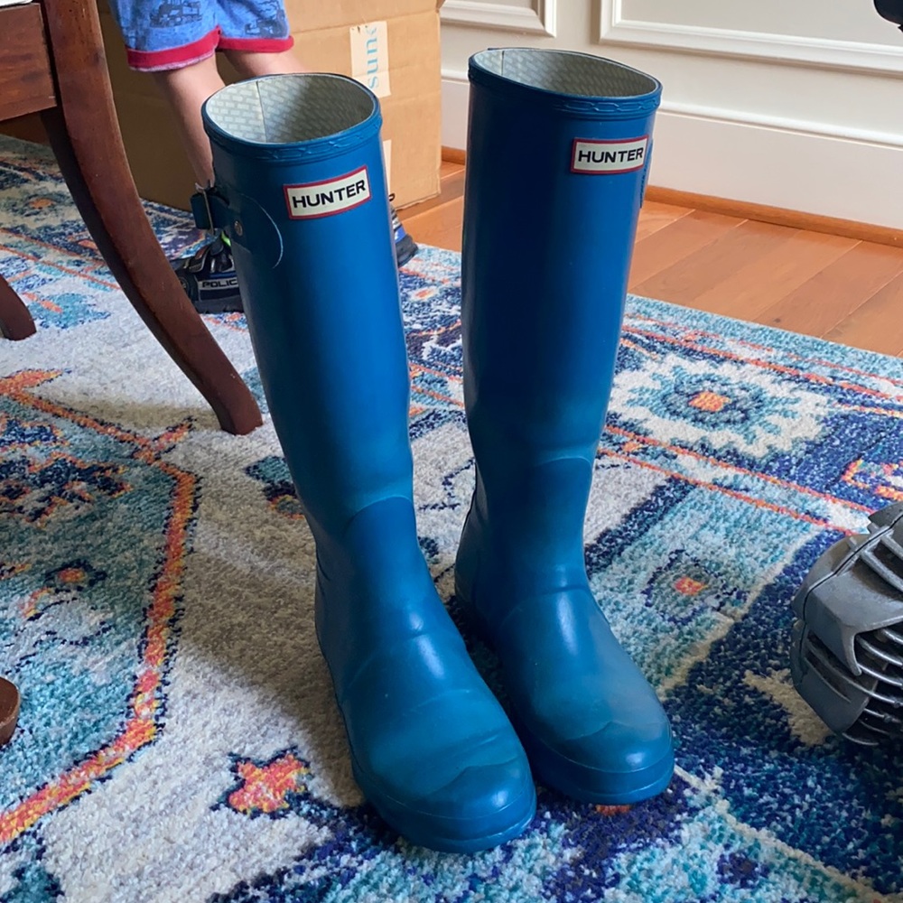 Hunter boots, always get compliments on the color!